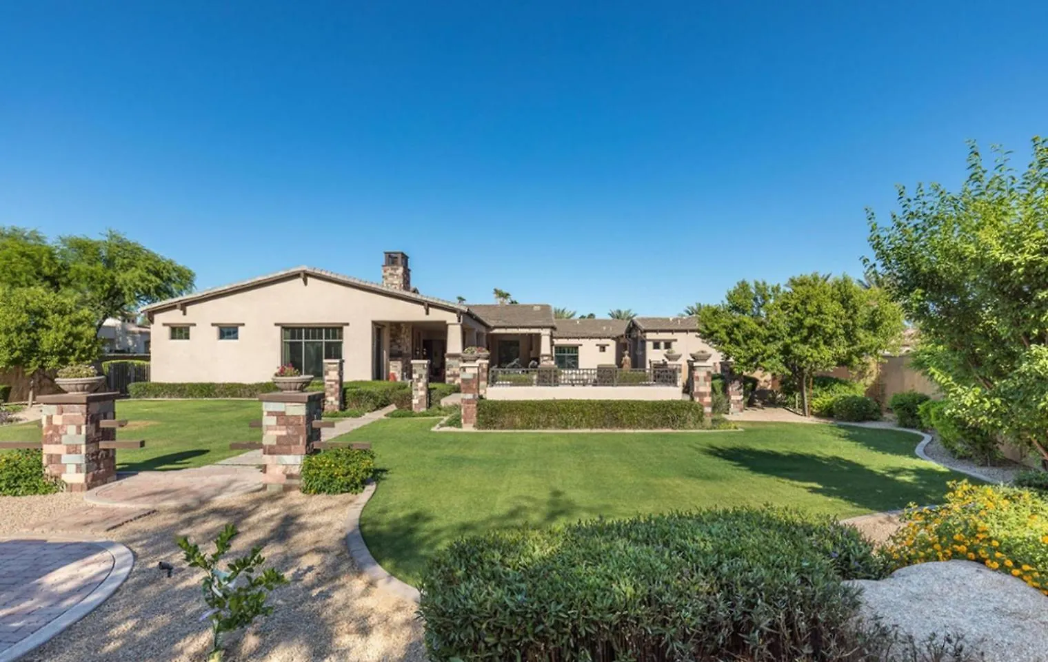 Private Pool & Hot Tub, Retreat - Large Luxury Smart Home Scottsdale
