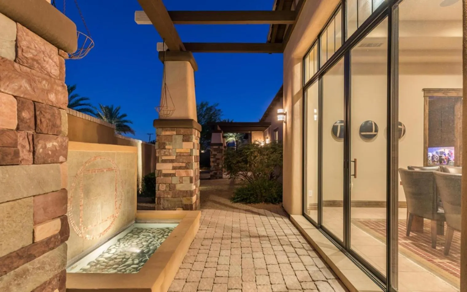 Private Pool & Hot Tub, Retreat - Large Luxury Smart Home Scottsdale