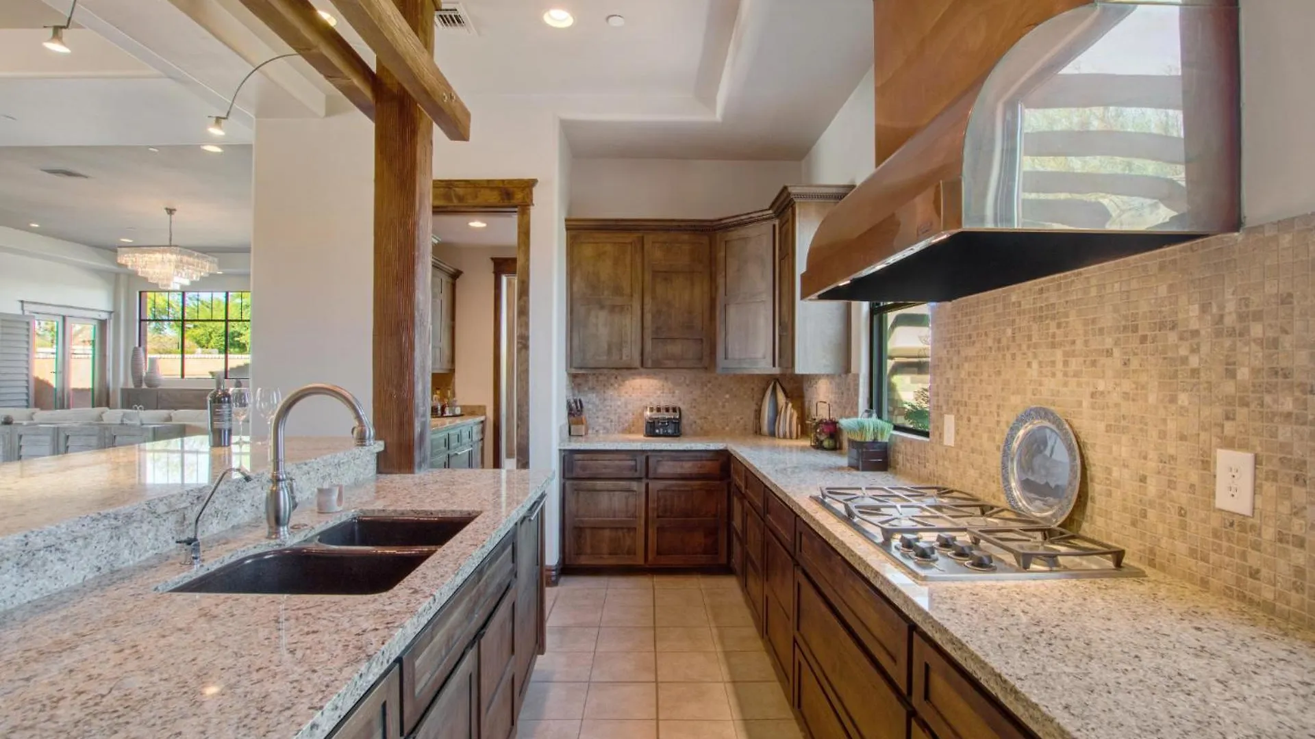 Private Pool & Hot Tub, Retreat - Large Luxury Smart Home Scottsdale