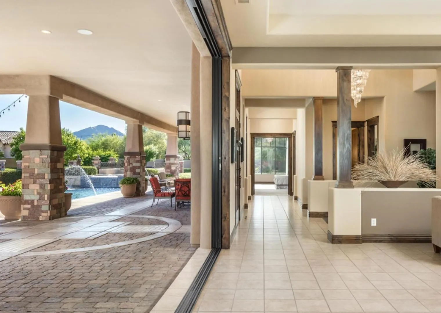 Private Pool & Hot Tub, Retreat - Large Luxury Smart Home Scottsdale